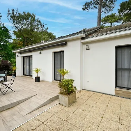 Majoa - 300m - Wifi - Jardin بيت للعطل *